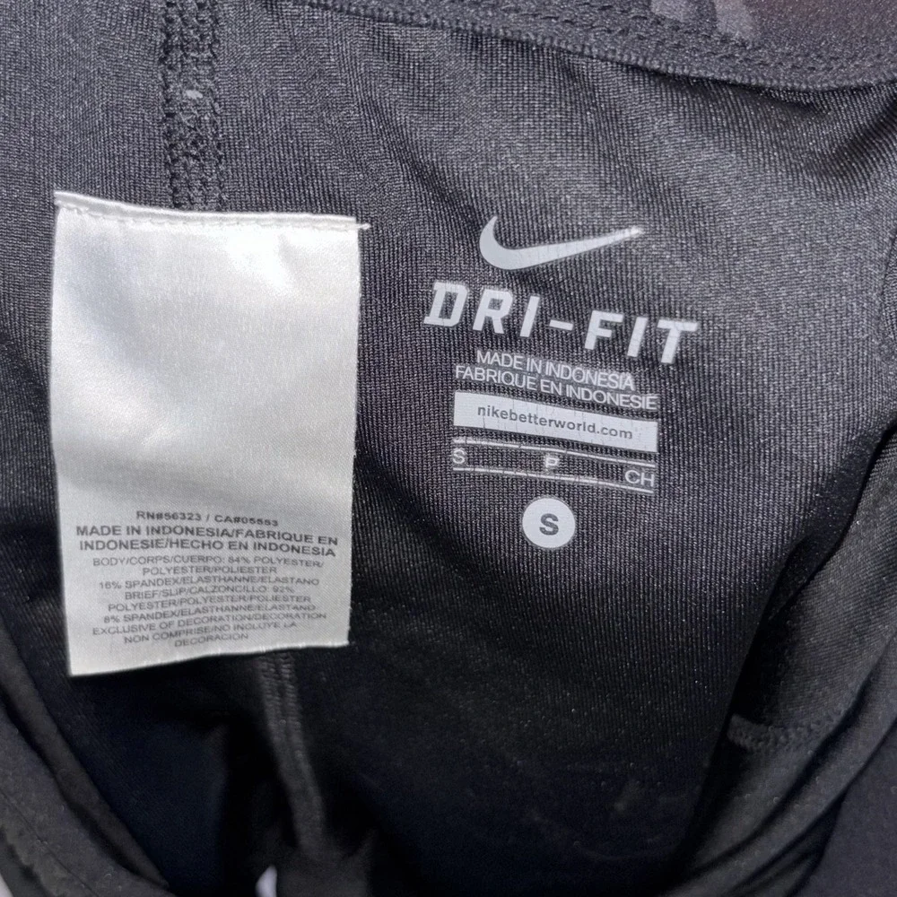 Nike Dri-FIT Black Running Athletic Shorts Size Small Lightweight Active